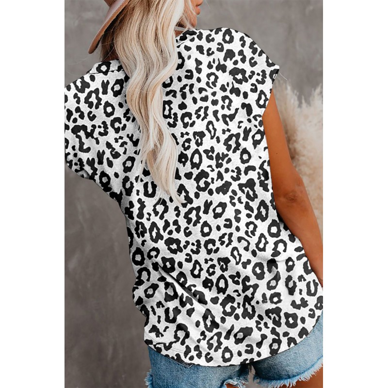 Crew Neck Leopard Print T-shirt with Pocket